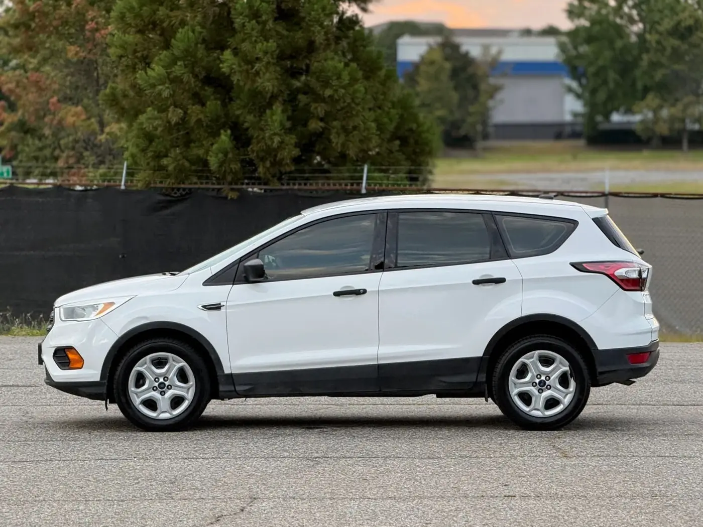 2017 Ford Escape - $8,950