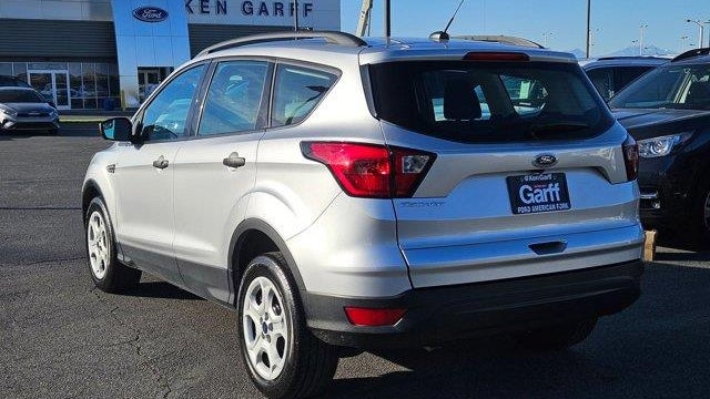 2019 Ford Escape S