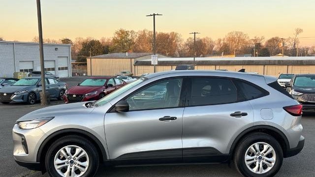 2024 Ford Escape Base