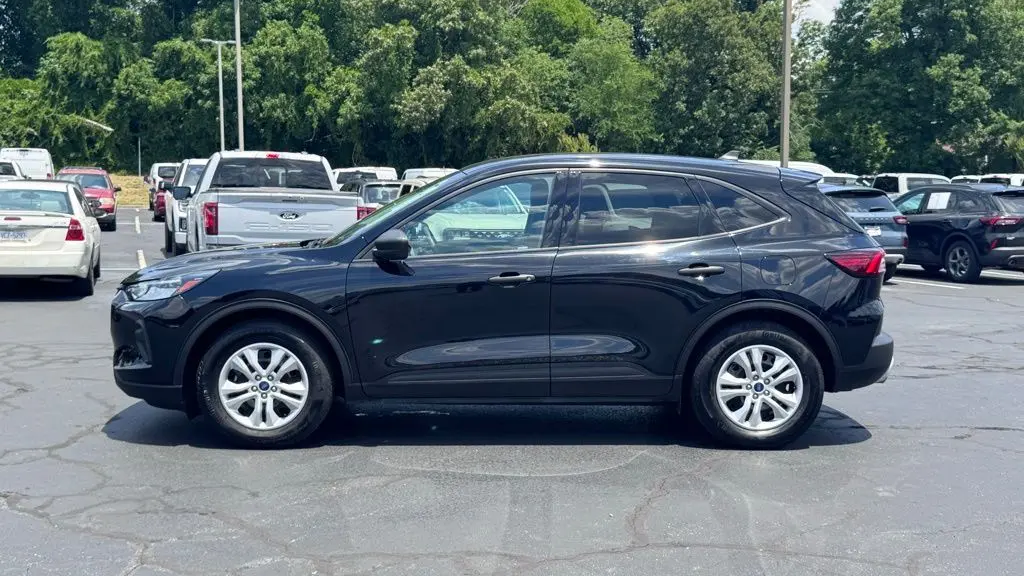 2024 Ford Escape Base