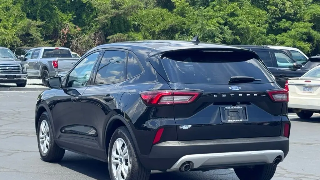 2024 Ford Escape Base