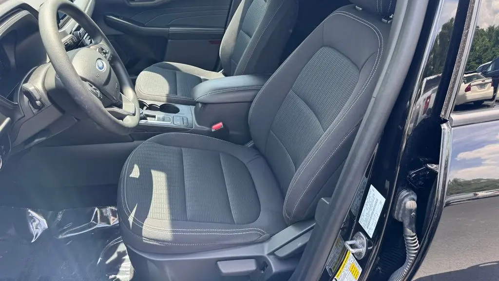 2024 Ford Escape Base