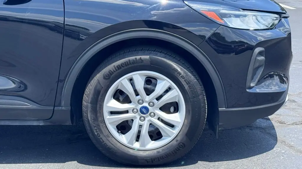 2024 Ford Escape Base