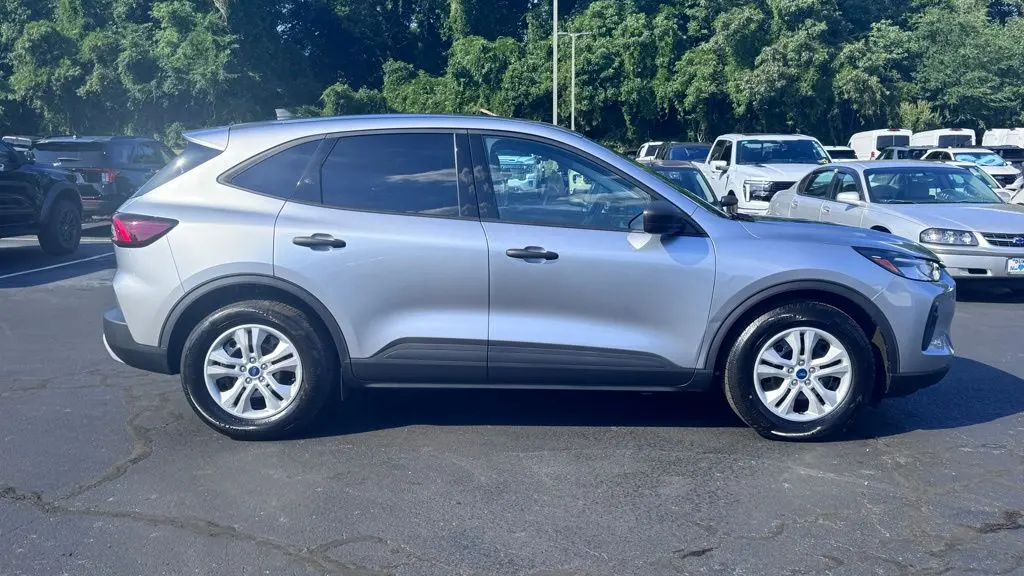 2024 Ford Escape Base
