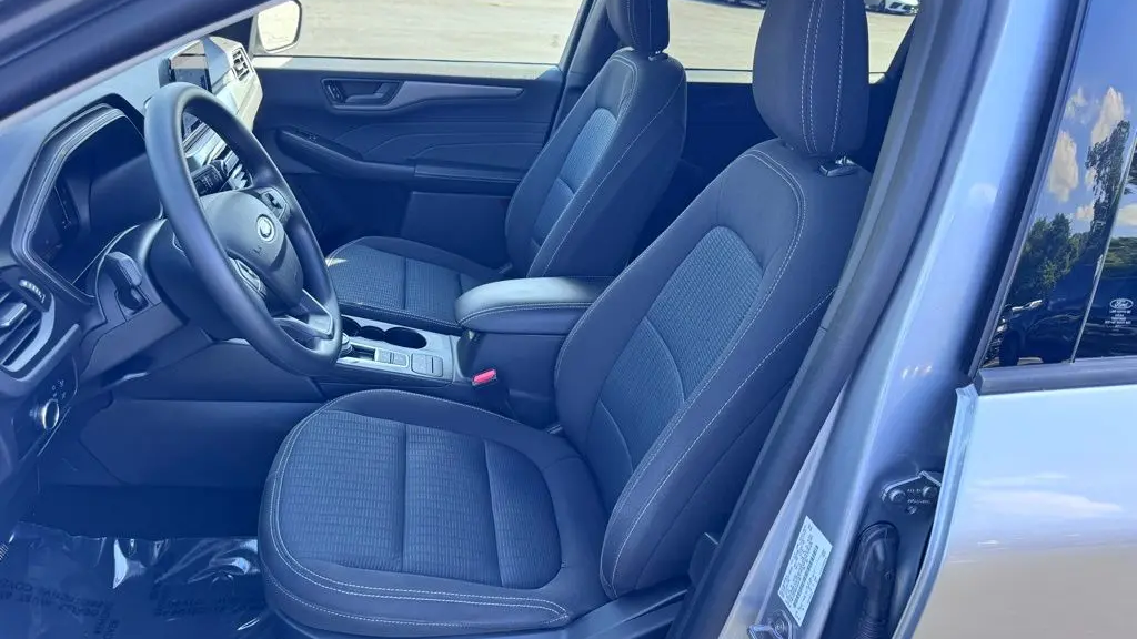 2024 Ford Escape Base