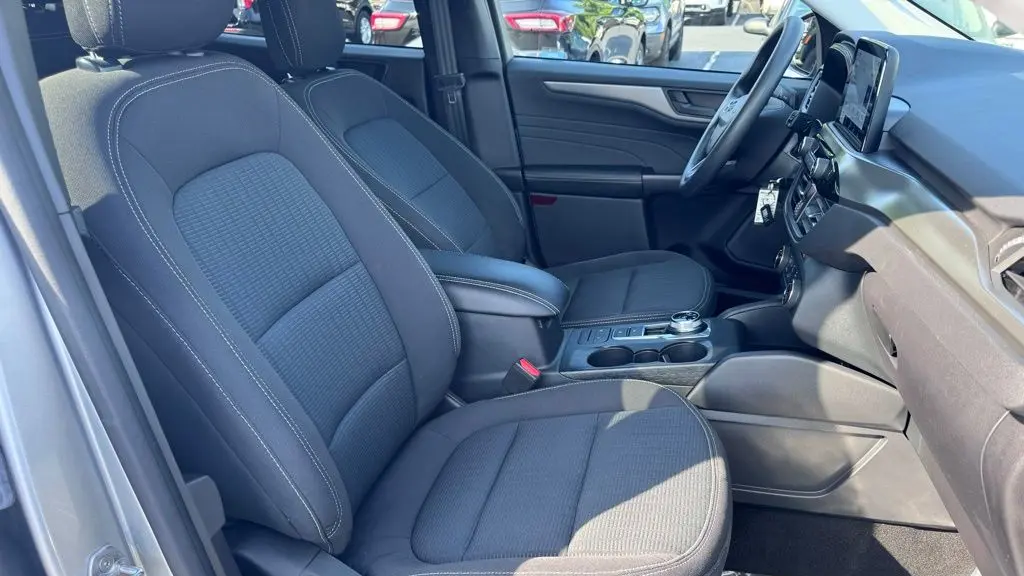 2024 Ford Escape Base