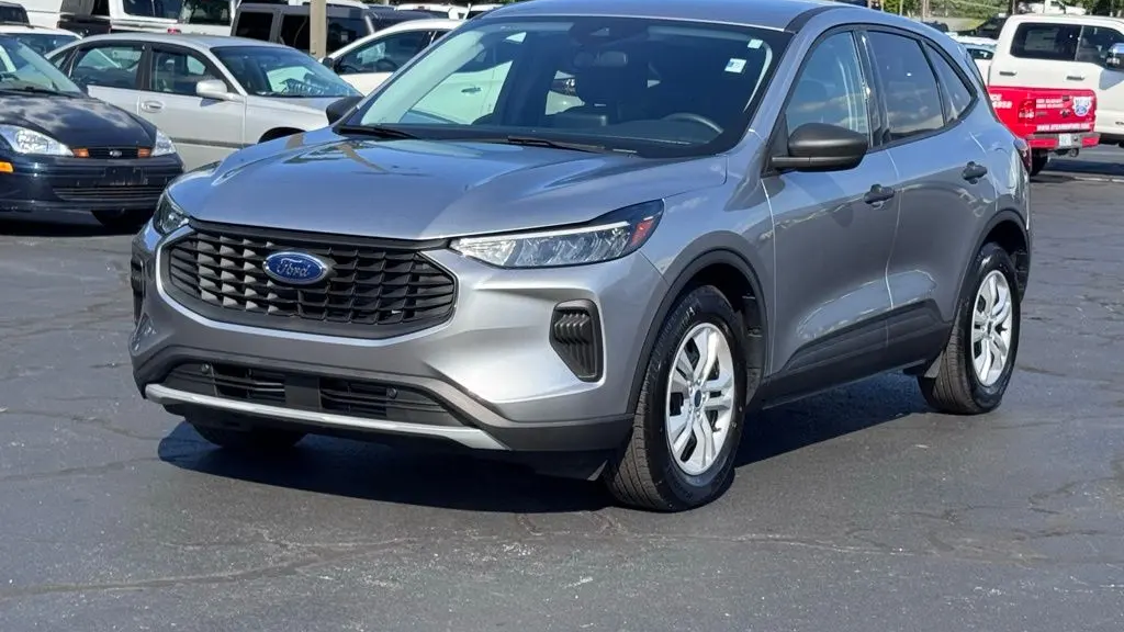 2024 Ford Escape Base