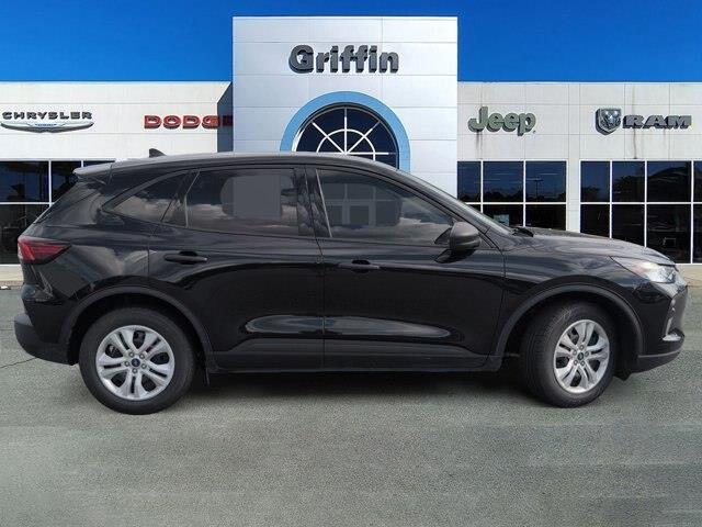 2024 Ford Escape - $17,995