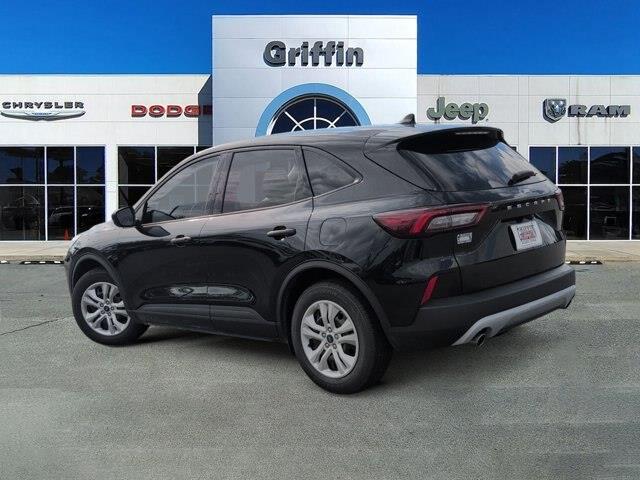 2024 Ford Escape - $17,995