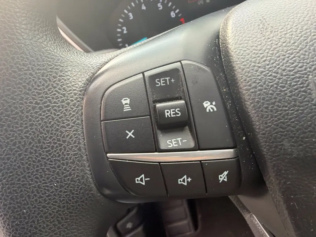 2020 Ford Escape - $16,200