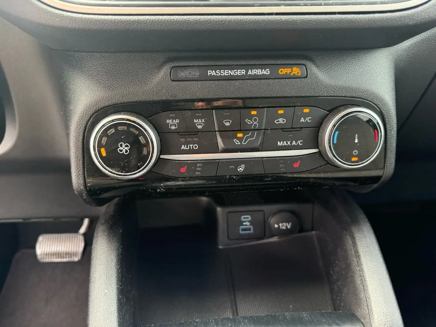 2022 Ford Escape - $17,922
