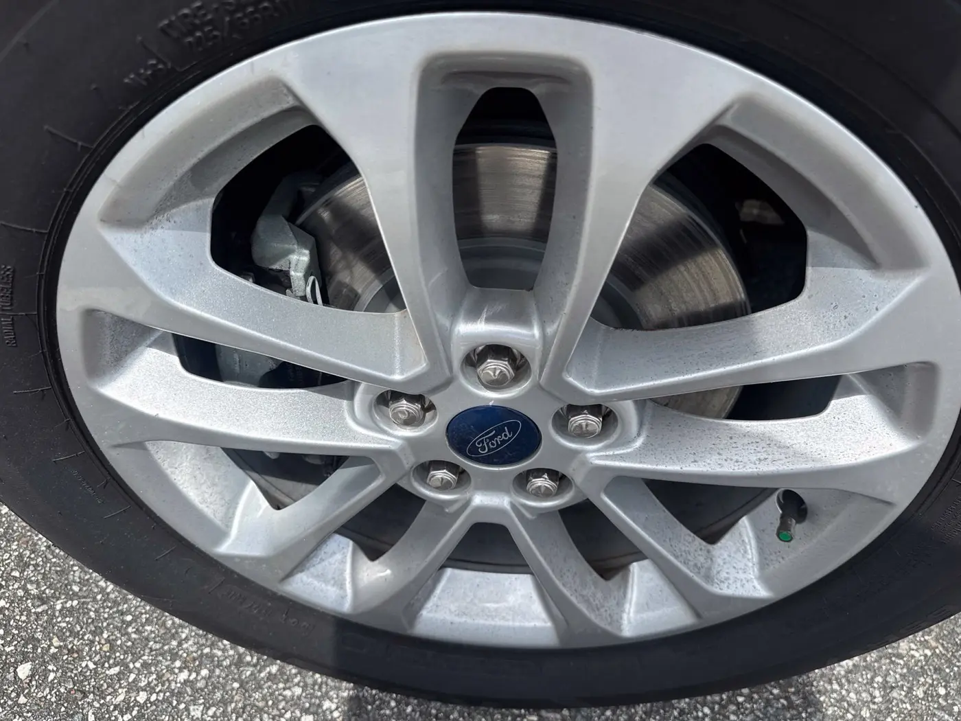 2022 Ford Escape - $13,500