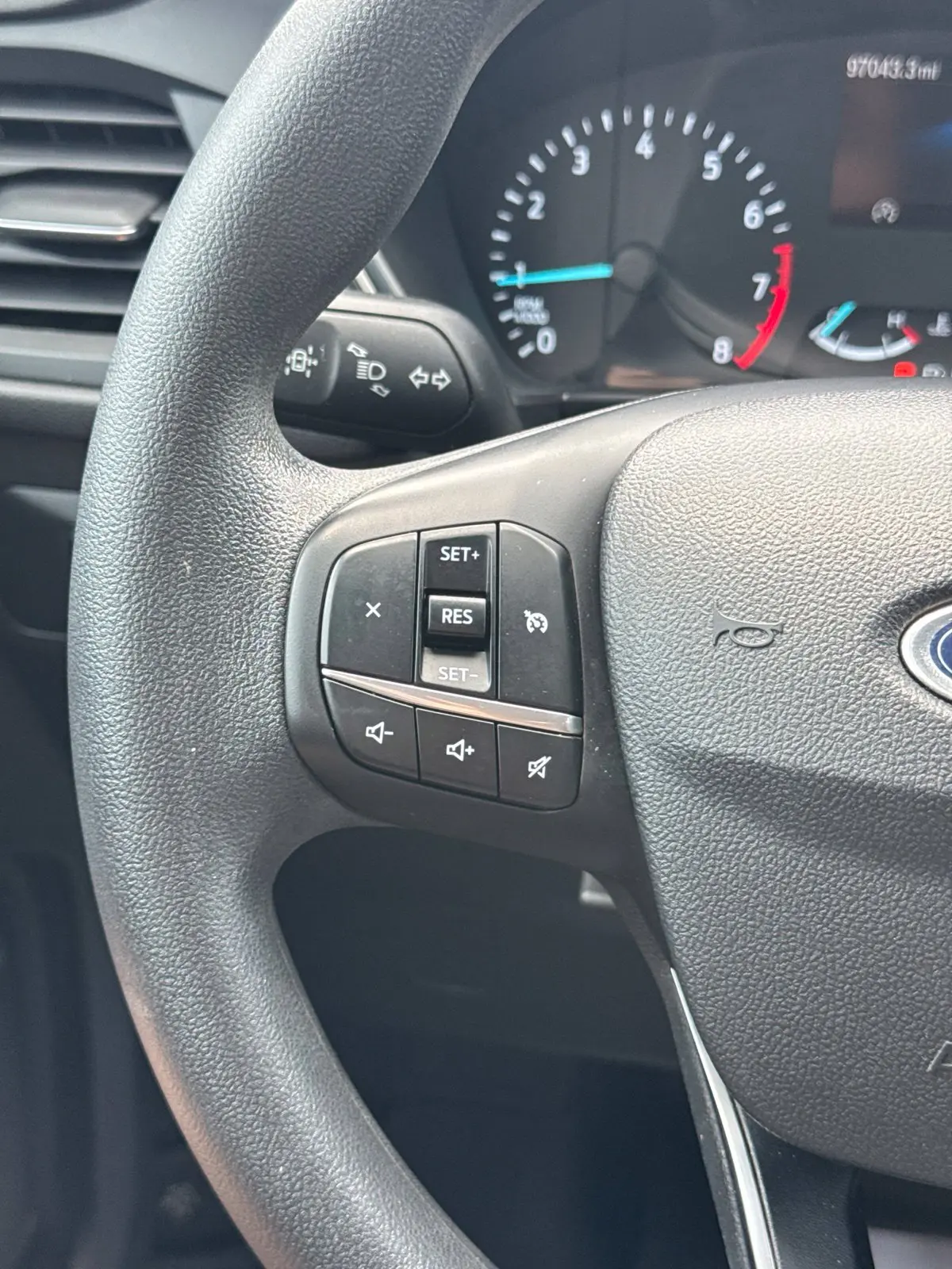 2022 Ford Escape - $13,500