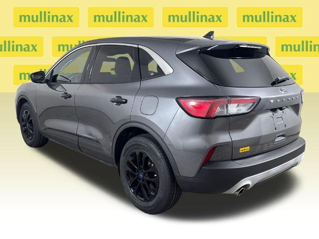 2022 Ford Escape - $17,900