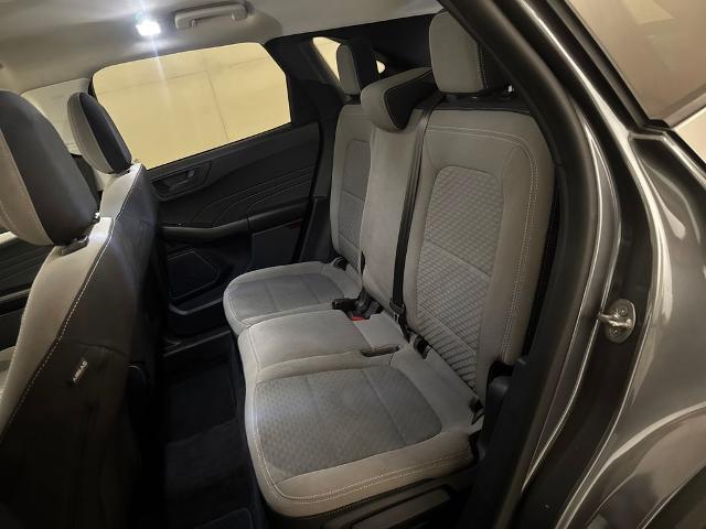 2022 Ford Escape - $17,900