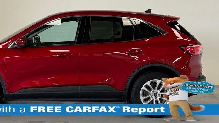2020 Ford Escape SE