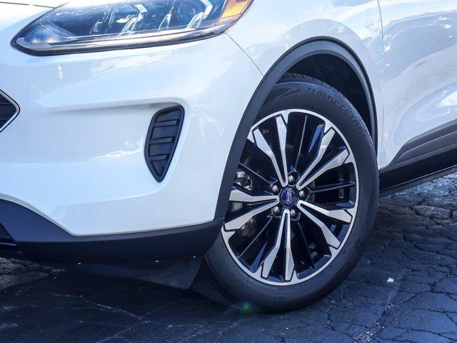 2022 Ford Escape - $21,880