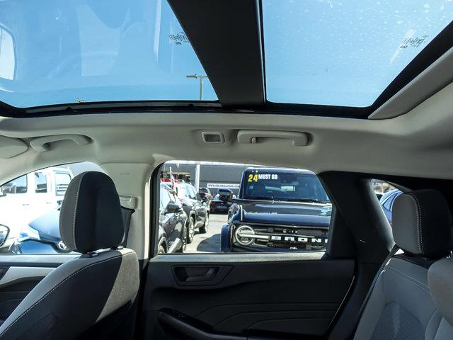 2022 Ford Escape - $21,880