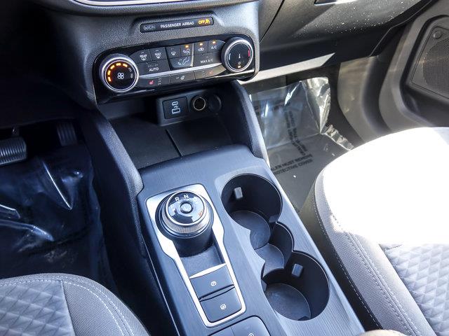 2022 Ford Escape - $21,880