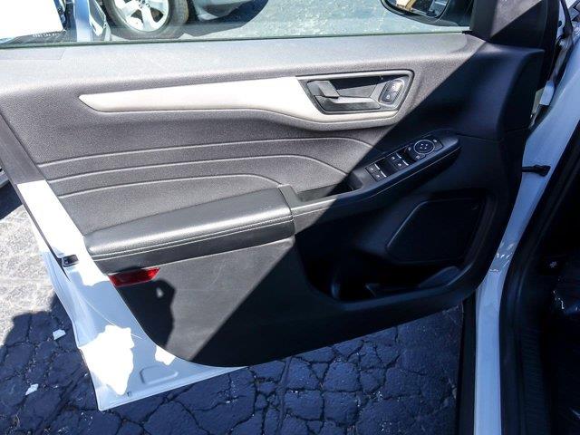2022 Ford Escape - $21,880