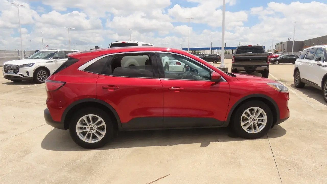 2021 Ford Escape SE