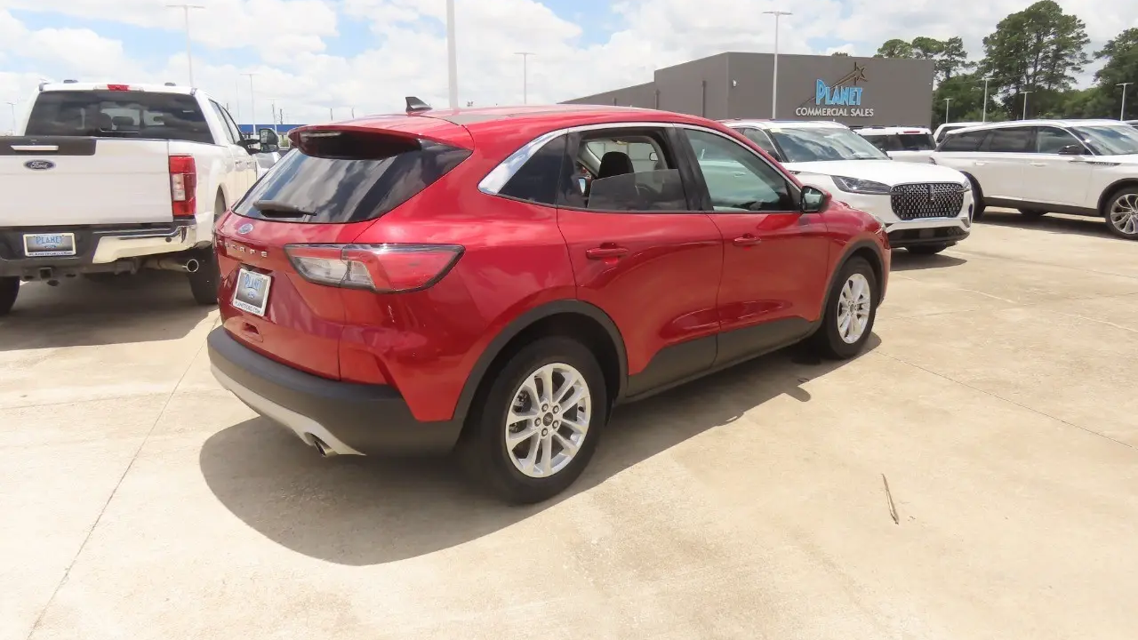 2021 Ford Escape SE