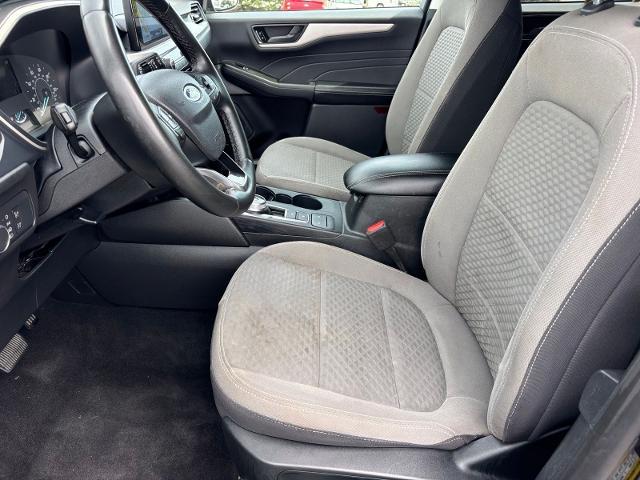 2022 Ford Escape - $13,962