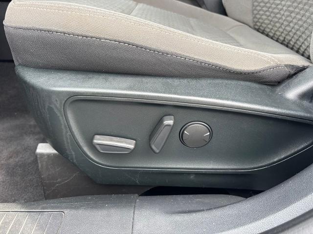 2022 Ford Escape - $13,962