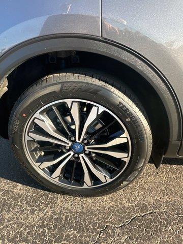 2022 Ford Escape - $19,975