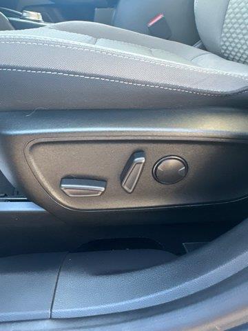 2022 Ford Escape - $19,975
