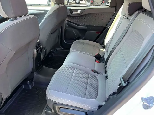 2020 Ford Escape - $14,977