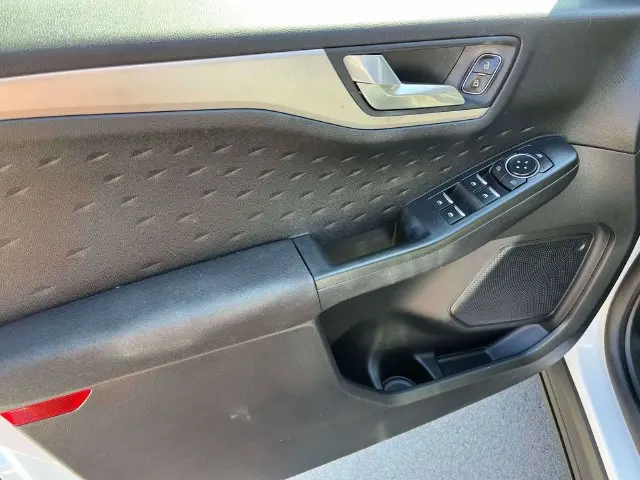 2020 Ford Escape - $14,977