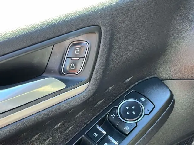 2020 Ford Escape - $14,977
