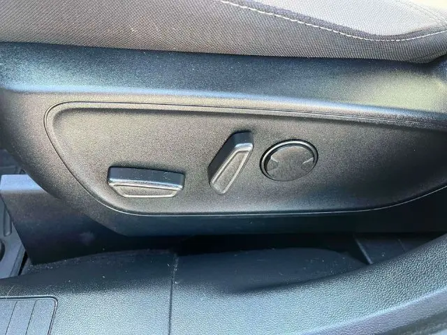 2020 Ford Escape - $14,977