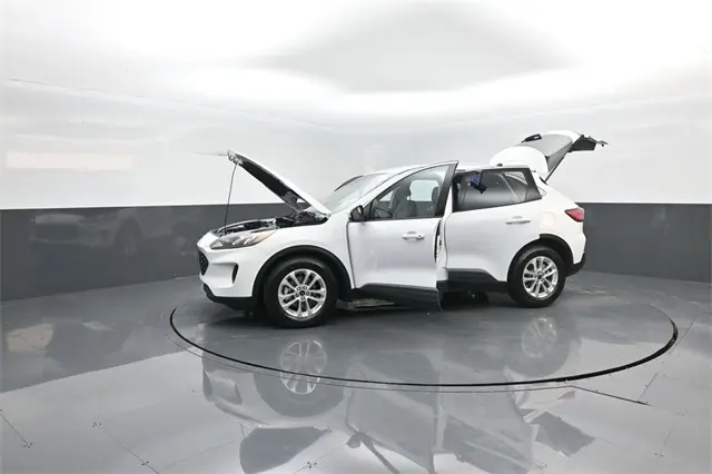 2020 Ford Escape - $14,977