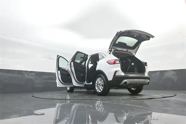 2020 Ford Escape - $14,977