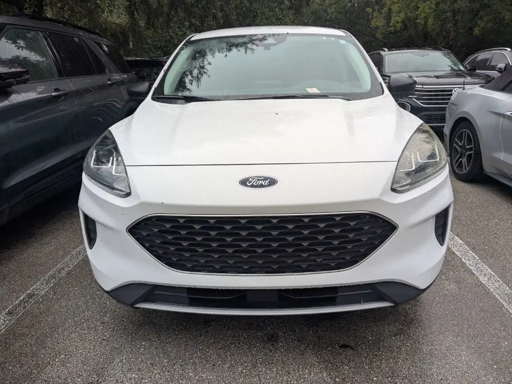 2022 Ford Escape - $13,995