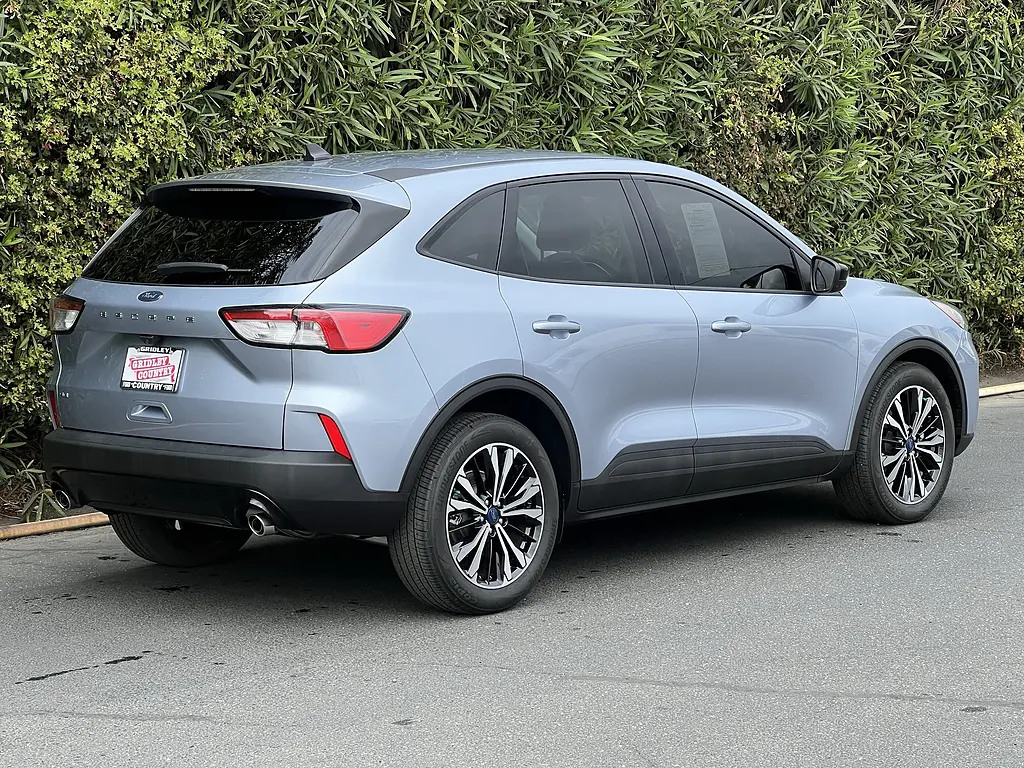 2022 Ford Escape - $21,988