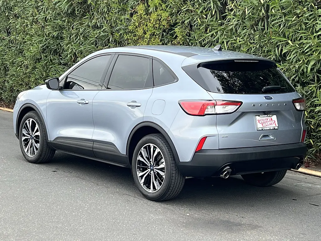 2022 Ford Escape - $21,988