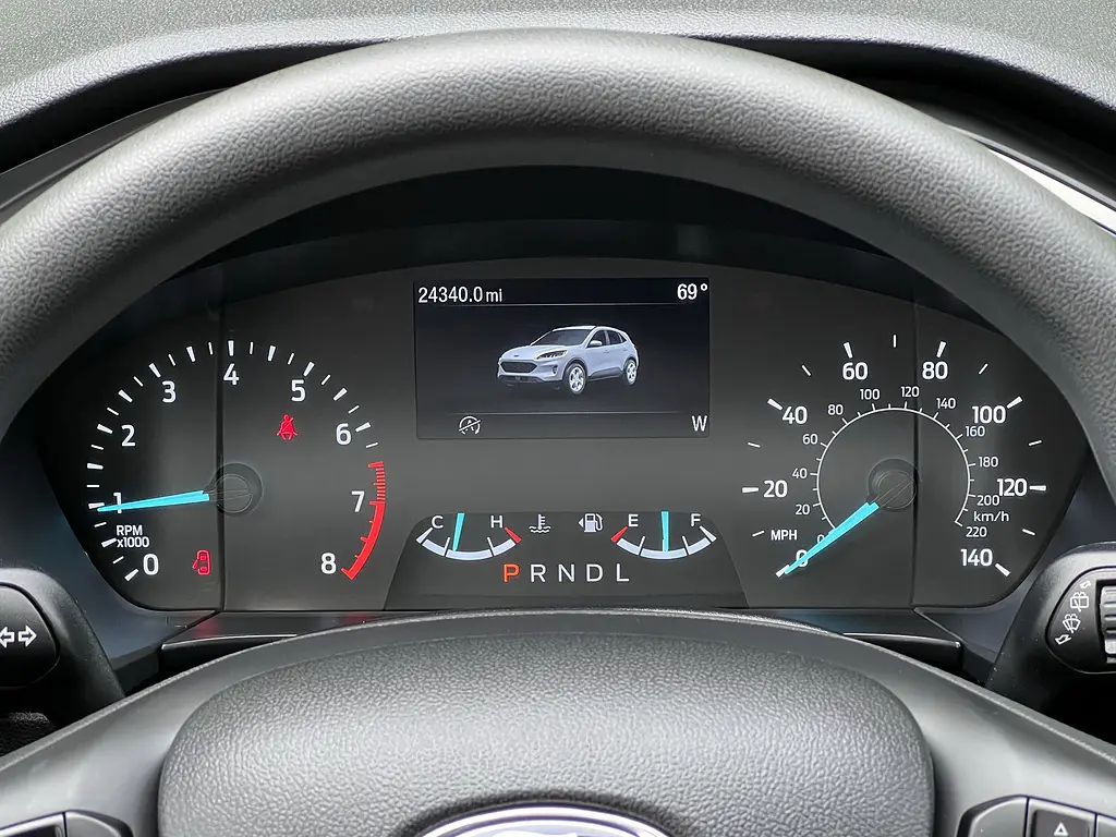 2022 Ford Escape - $21,988