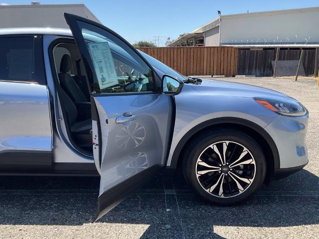 2022 Ford Escape - $21,888