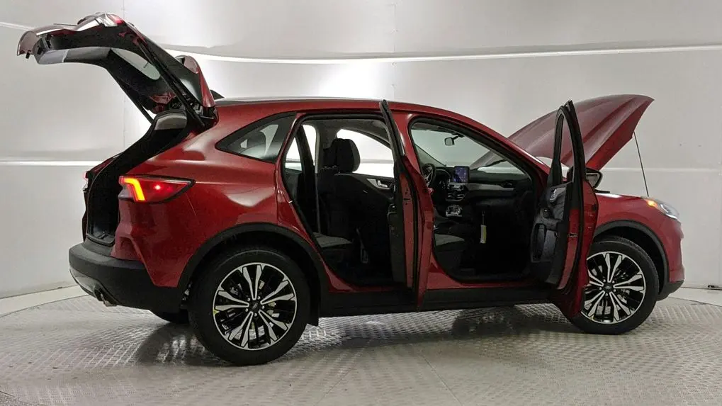 2021 Ford Escape SE