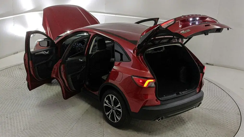 2021 Ford Escape SE