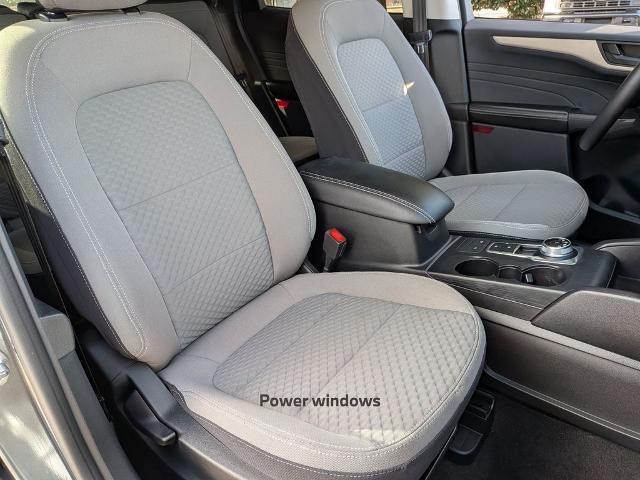 2022 Ford Escape - $19,050