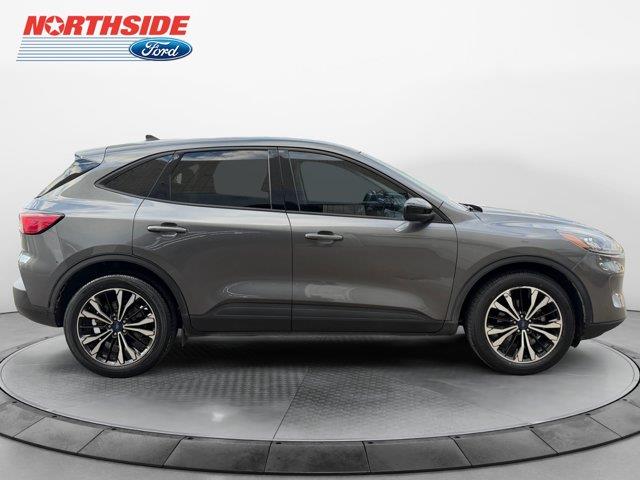 2022 Ford Escape - $16,977