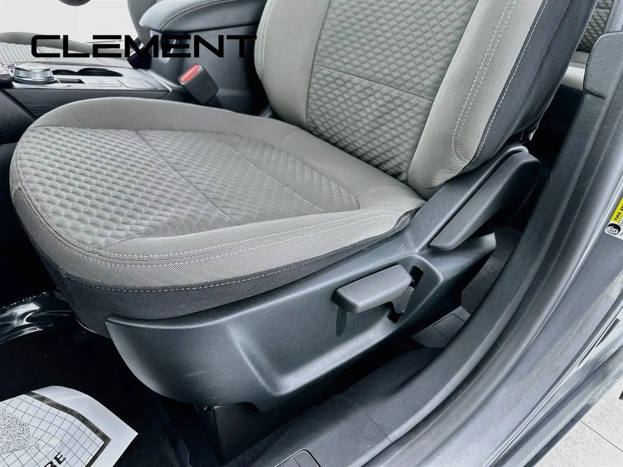 2022 Ford Escape - $16,996