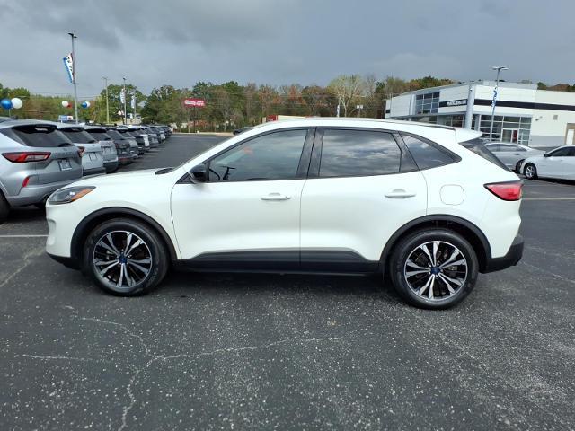 2022 Ford Escape - $21,895