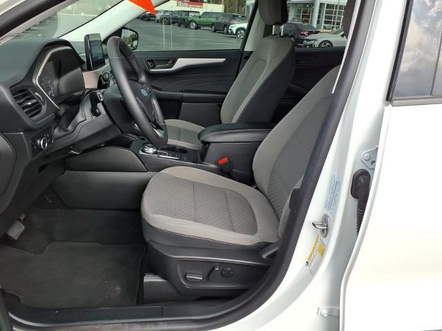 2022 Ford Escape - $21,895