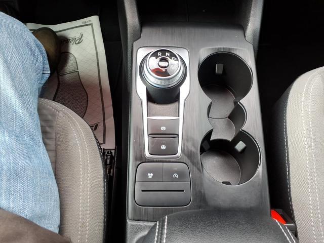 2022 Ford Escape - $21,895