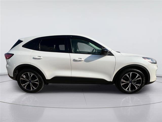 2022 Ford Escape - $14,988